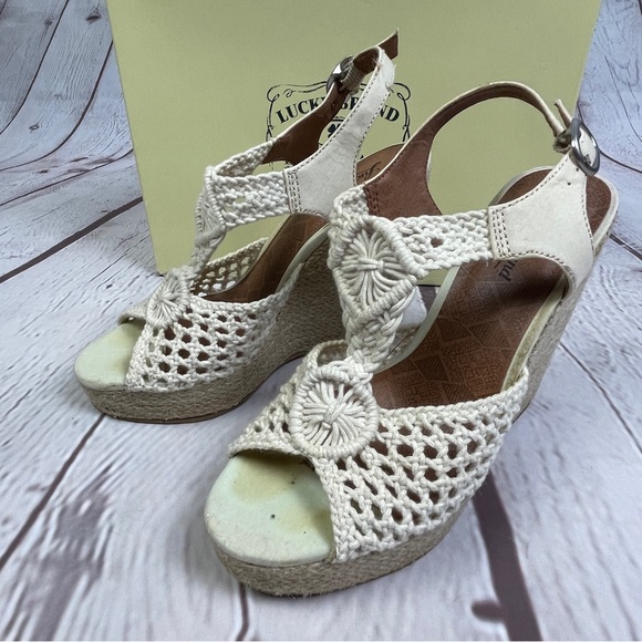 LUCKY BRAND women's neutral cream macrame canvas crochet wedge sandals, size 8 - Picture 3 of 12